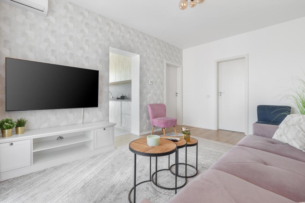 Vancouver Flat 오라데아 외부 사진