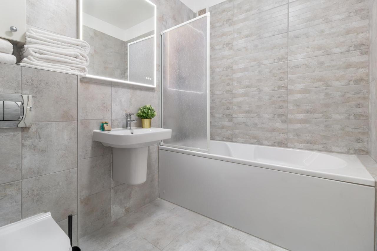 Vancouver Flat 오라데아 외부 사진